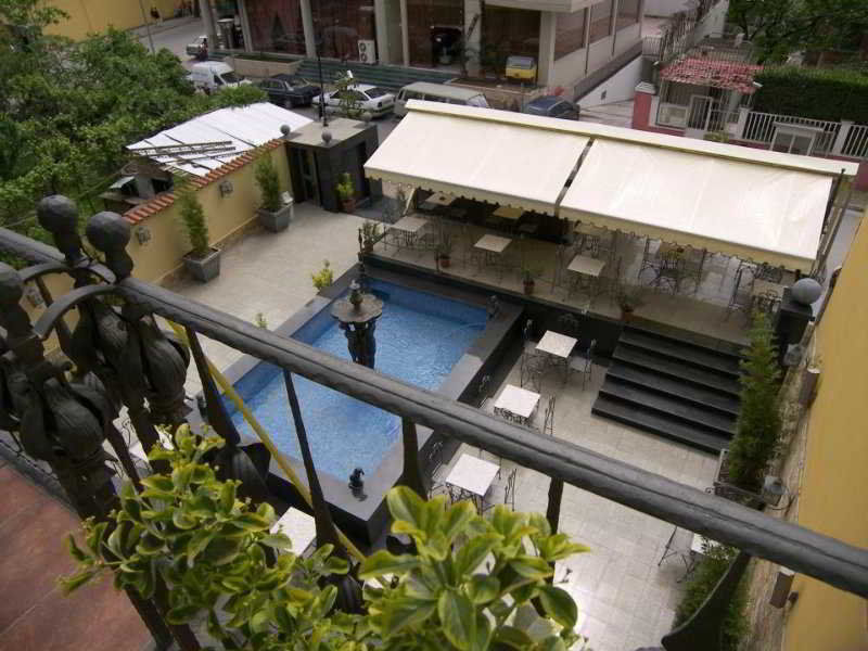 Hotel Elysee ติรานา ภายนอก รูปภาพ